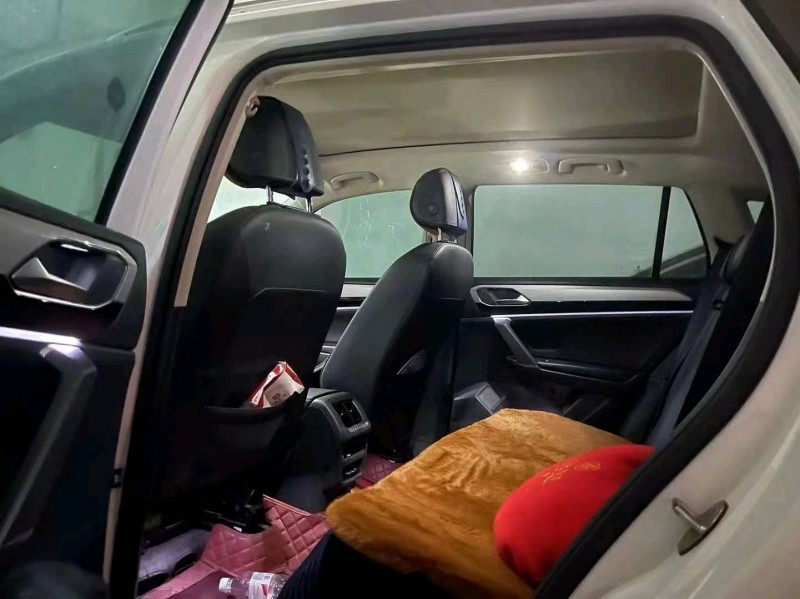 潍坊20年大众探岳3