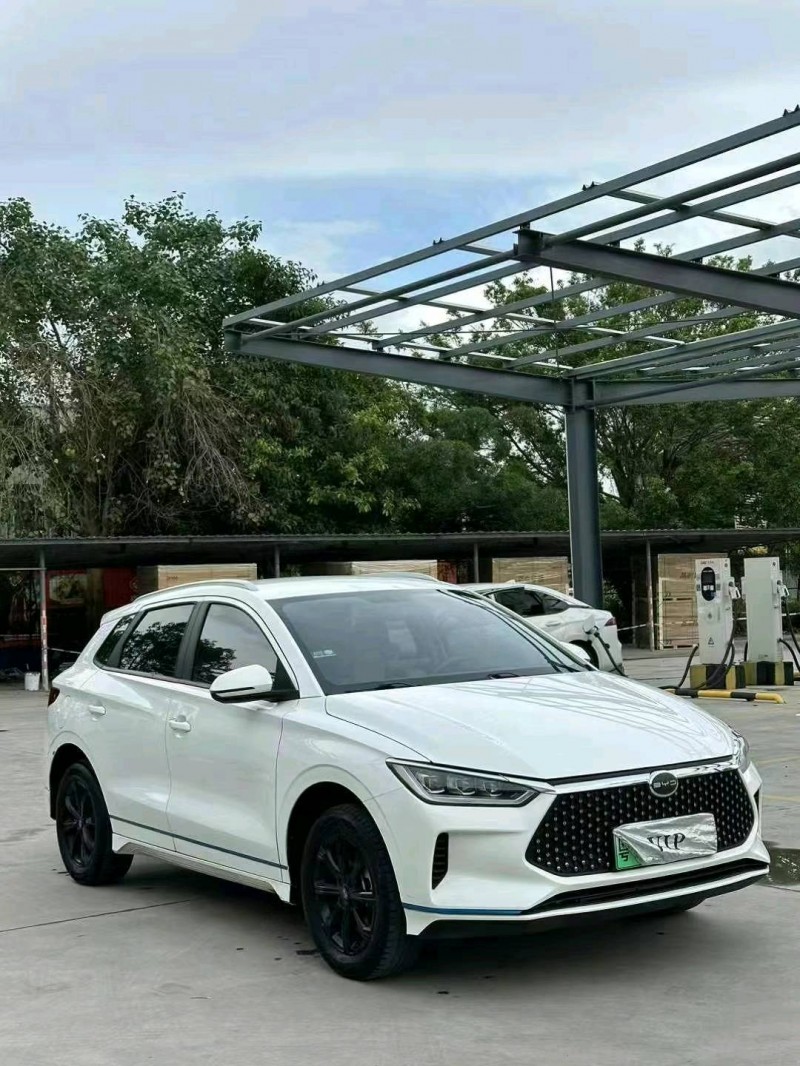 中山22年比亚迪E22