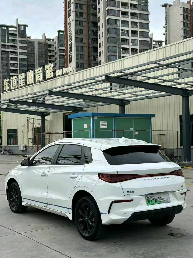 中山22年比亚迪E24