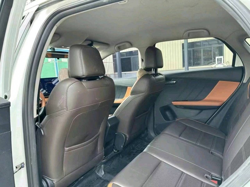 中山22年比亚迪E29