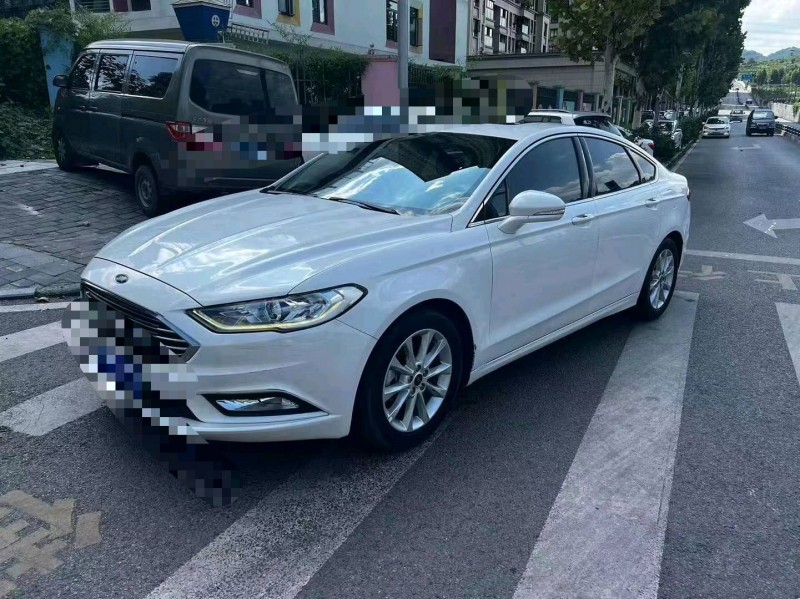 济宁19年福特蒙迪欧2