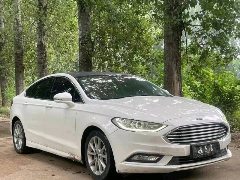 济宁18年福特蒙迪欧2