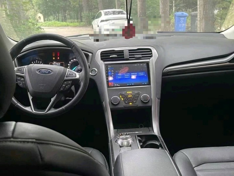 济宁18年福特蒙迪欧4