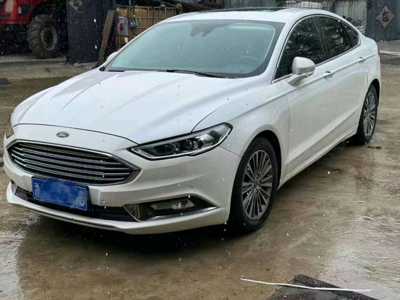 济宁18年福特蒙迪欧2