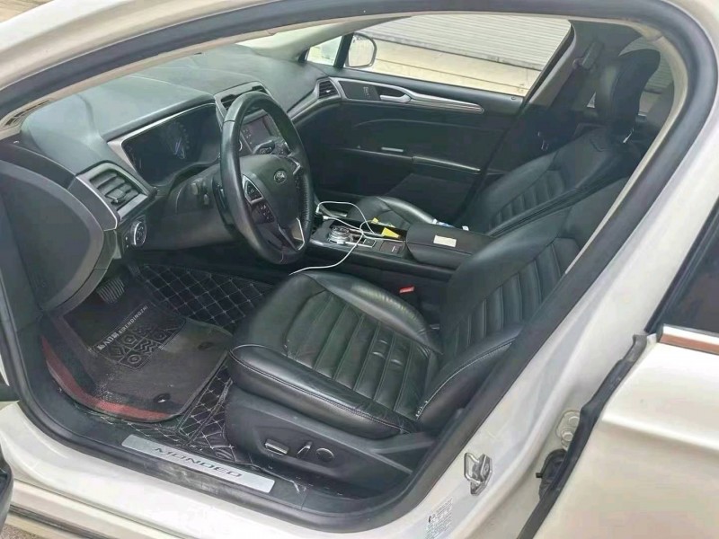 济南17年福特蒙迪欧6