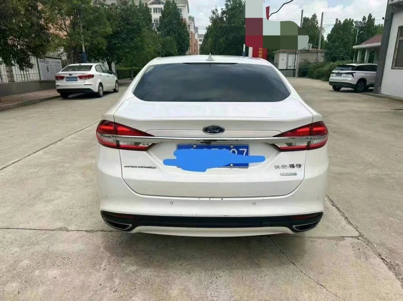 济南17年福特蒙迪欧9