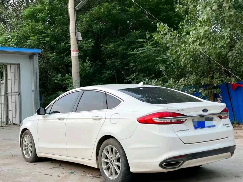 济南17年福特蒙迪欧7