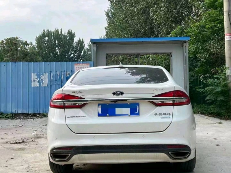 济南17年福特蒙迪欧9