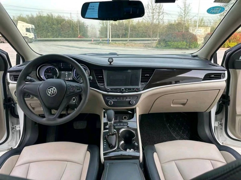 徐州18年别克威朗4