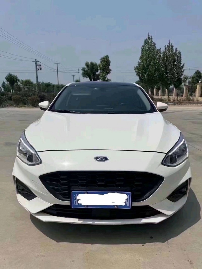 菏泽19年福特福克斯1