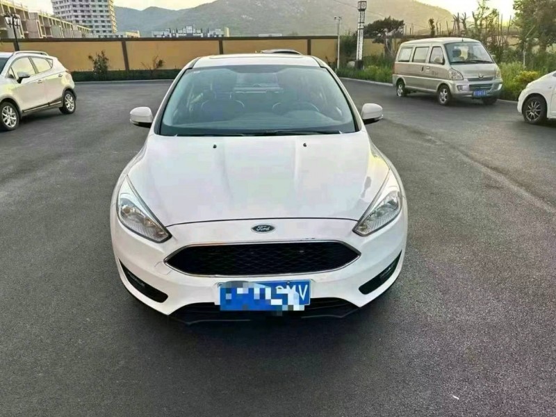 济南19年福特福克斯1