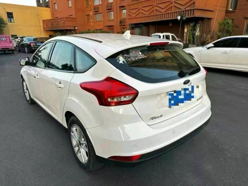 济南19年福特福克斯4