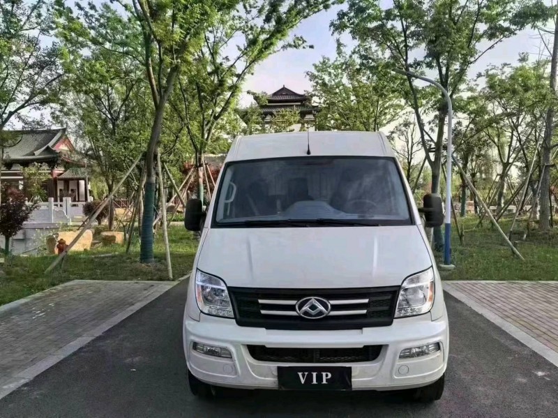 徐州22年大通V801