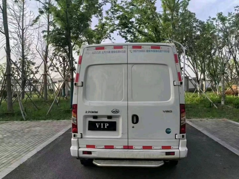 徐州22年大通V809