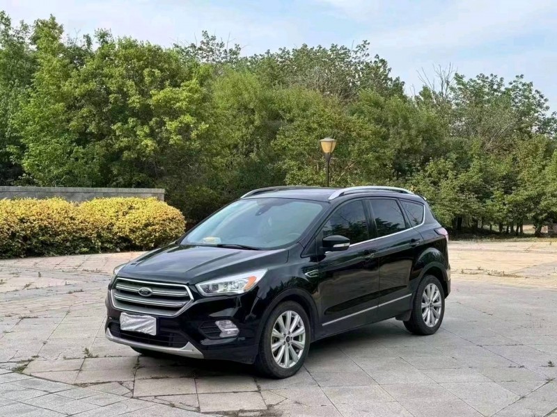 青岛18年福特翼虎2