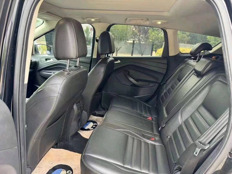 青岛18年福特翼虎4