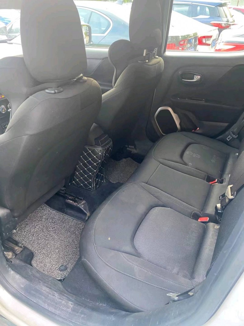 广州18年Jeep自由侠9