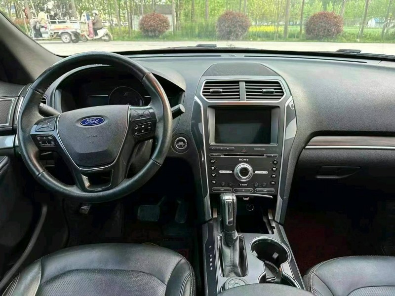 徐州17年福特探险者4