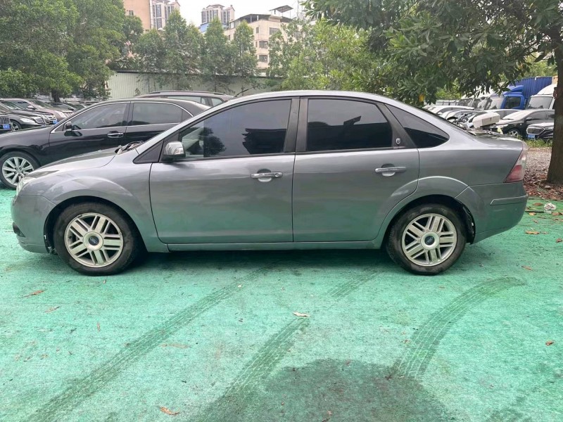 广州08年福特福克斯6