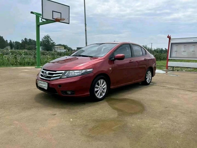 徐州15年本田锋范2