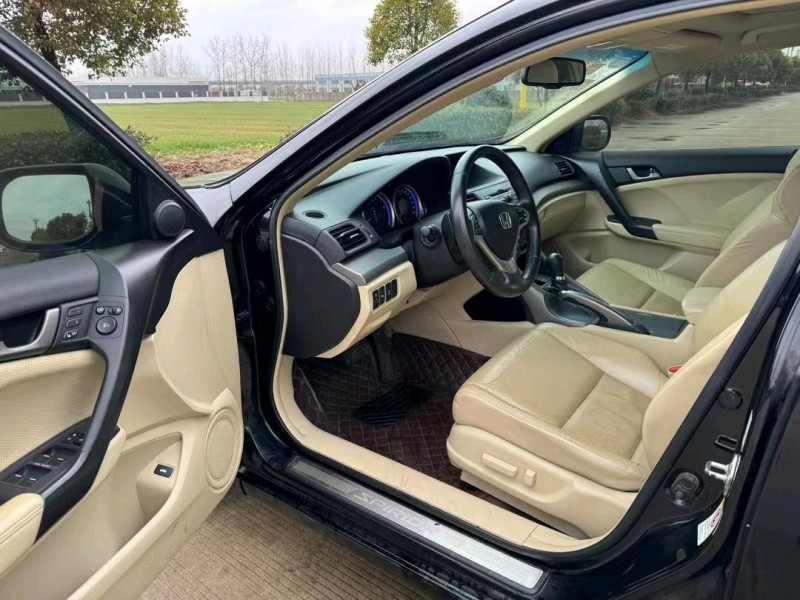 盐城11年本田思铂睿6