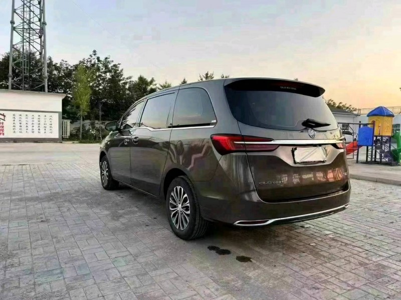 徐州21年别克GL85