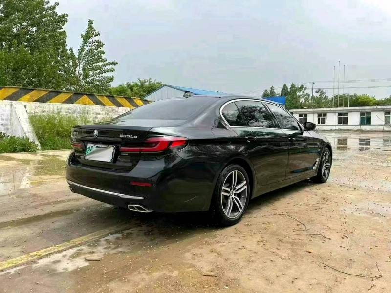 徐州22年宝马5系4