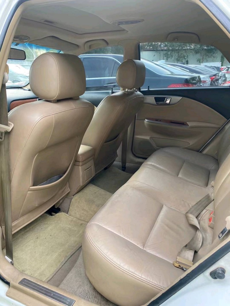 广州10年别克凯越7