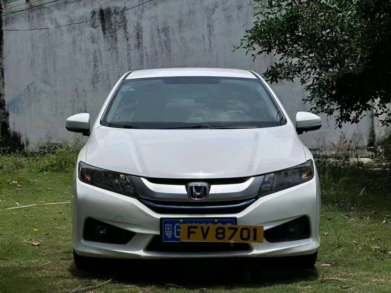 广州18年本田锋范1