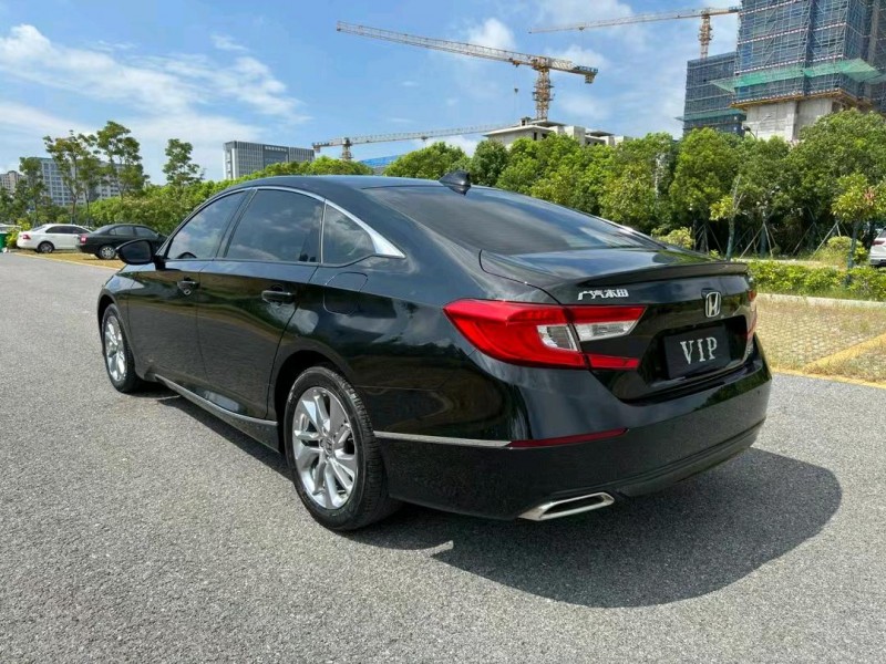 盐城21年本田雅阁4