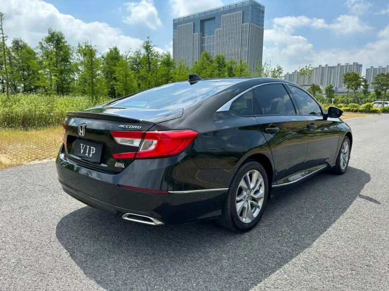 盐城21年本田雅阁5