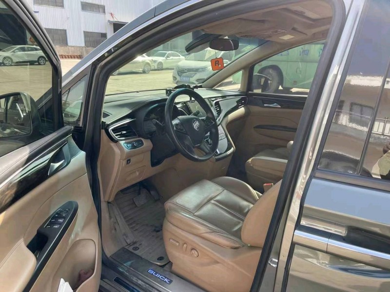 徐州19年别克GL85