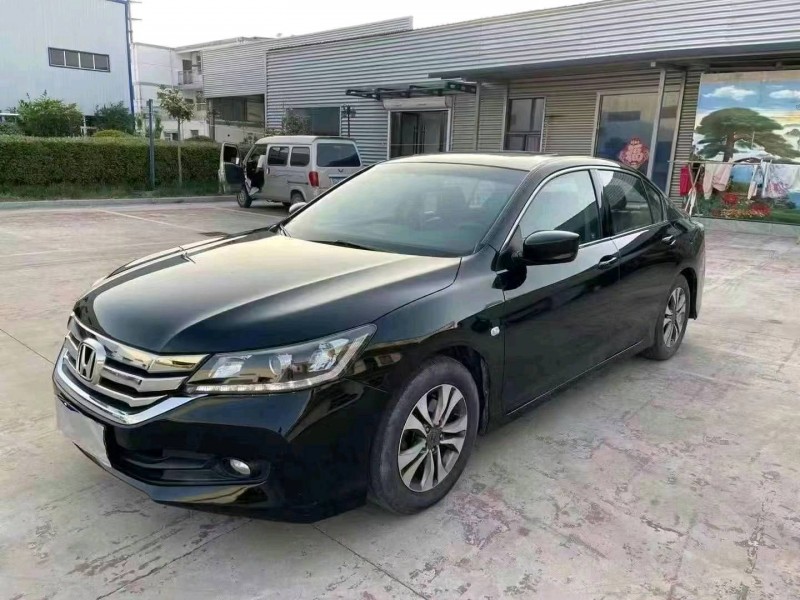 徐州15年本田雅阁2