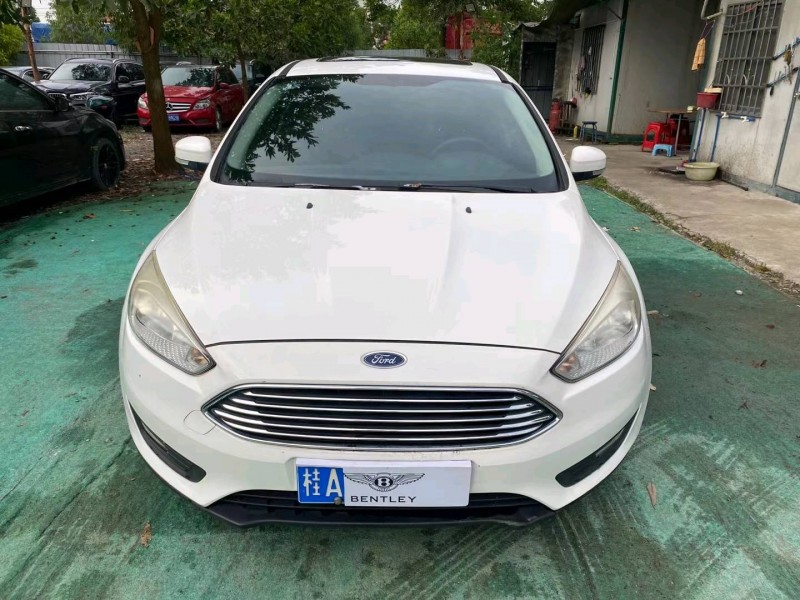 广州18年福特福克斯1