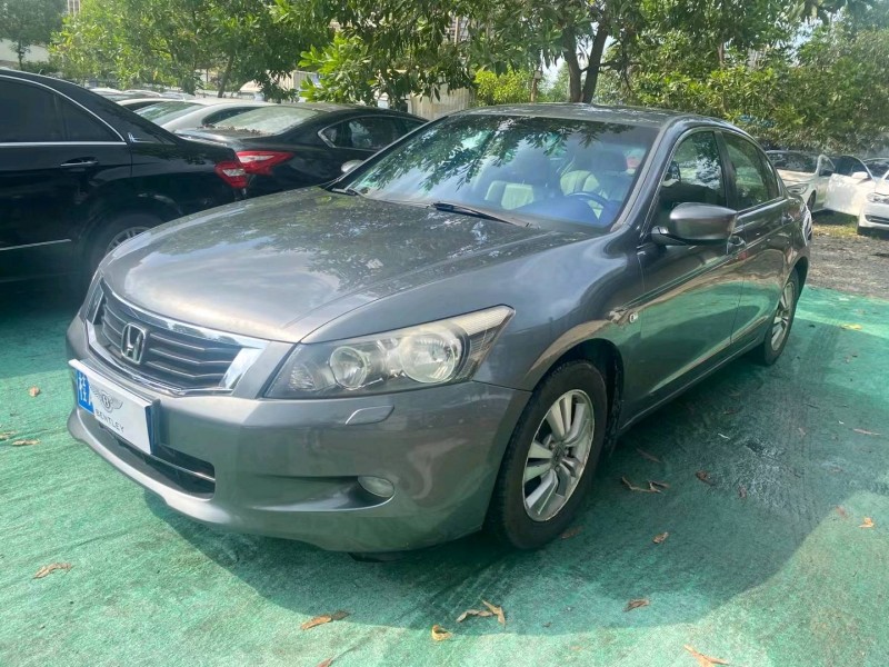 广州11年本田雅阁2