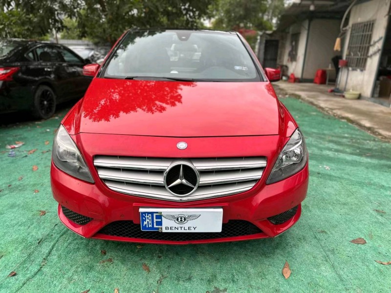 广州14年奔驰B1