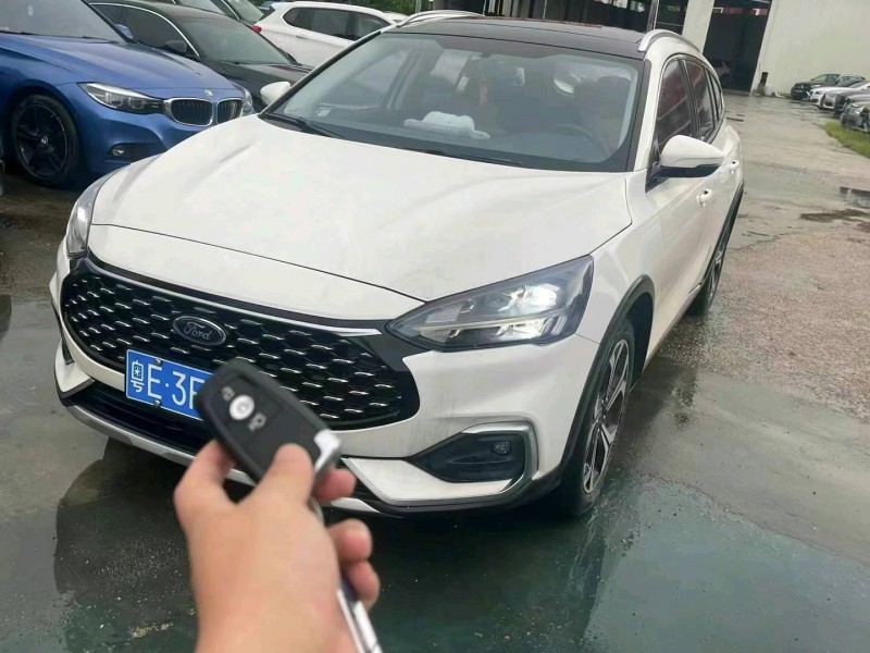 广州21年福特福克斯3