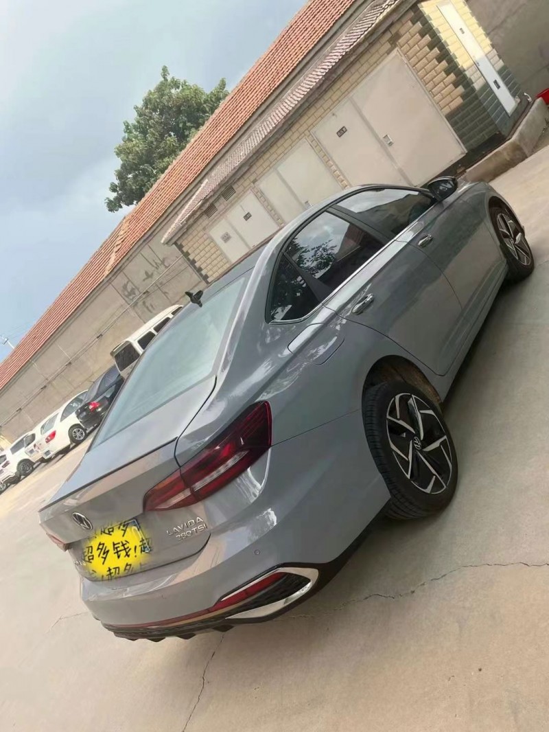 保定23年大众朗逸8