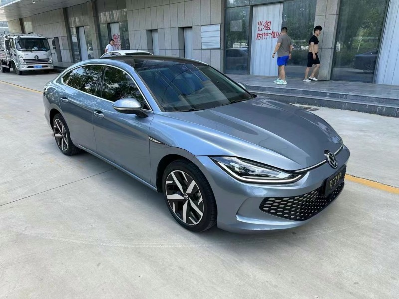 济宁22年大众凌渡3