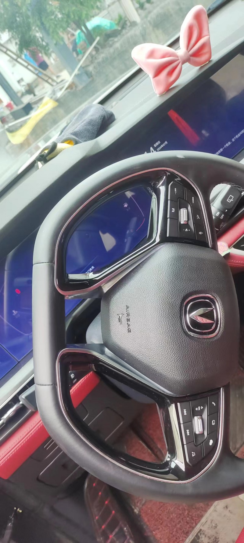 黔西南20年長安汽車CS756