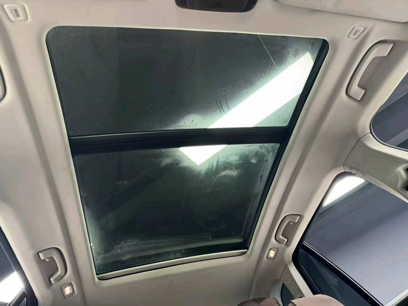 成都21年宝马X54