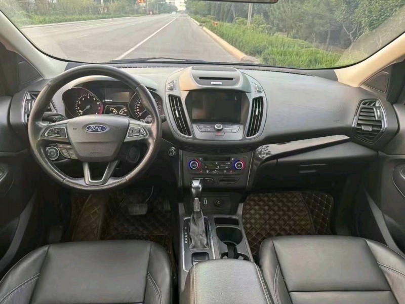 烟台17年福特翼虎5