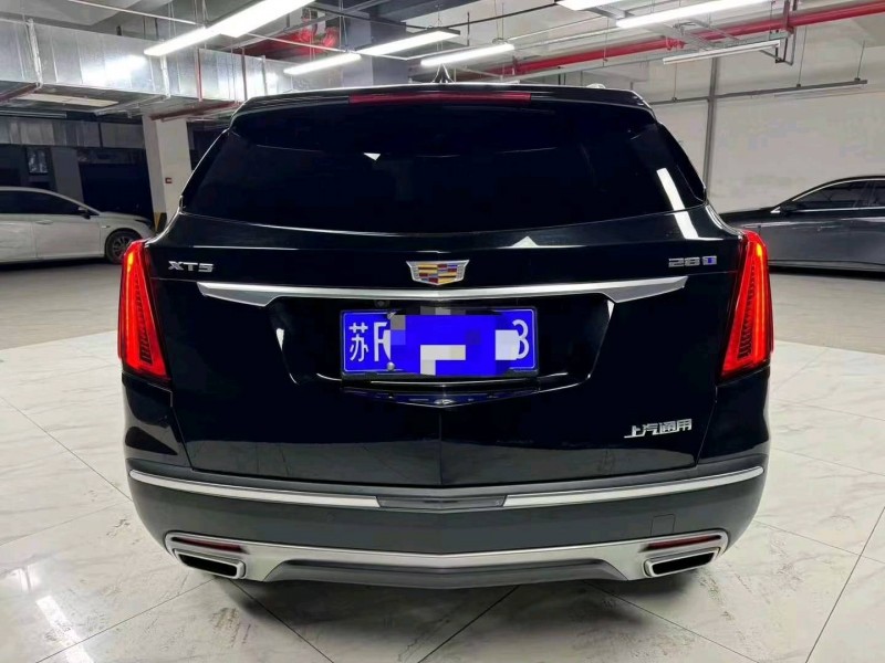 成都23年凯迪拉克XT53