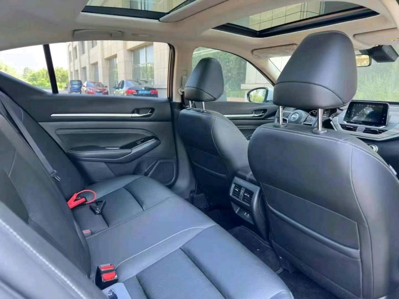 潍坊21年日产天籁3