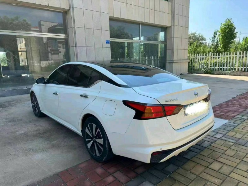 潍坊21年日产天籁6