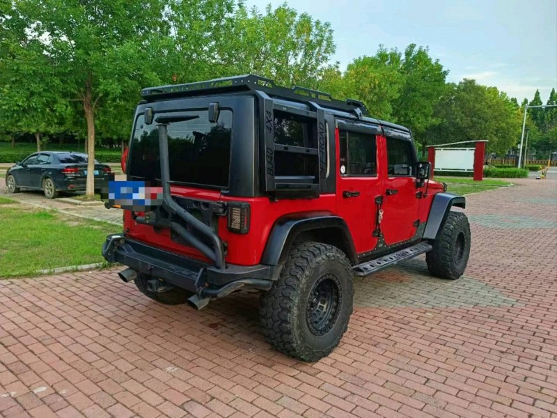 青岛15年Jeep牧马人7