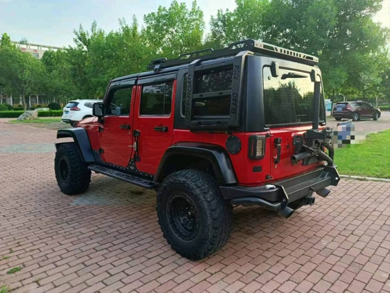 青岛15年Jeep牧马人8