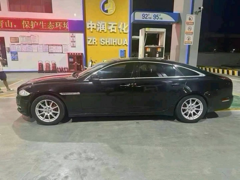 株洲12年捷豹XJ6