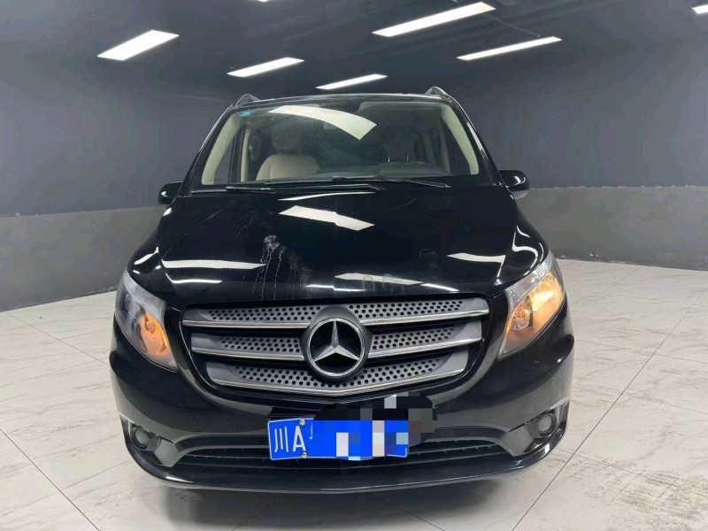 成都20年奔驰威霆1