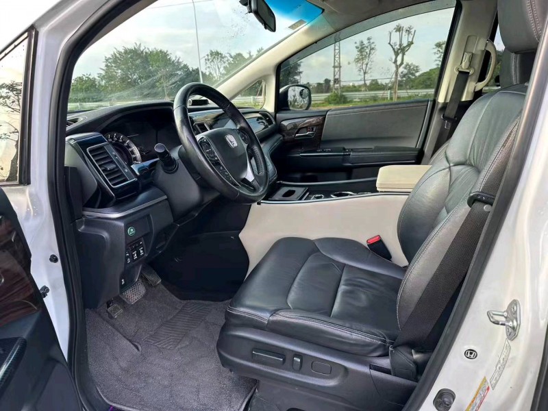 汕头16年本田艾力绅4